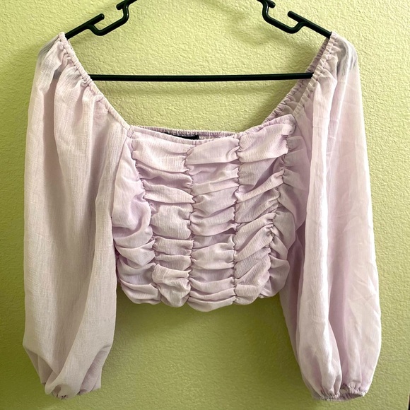 SHEIN Tops - Shein lavender puff sleeve crop top Size Small